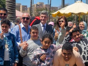 "مؤسسة الثريا" تترك بصمة لا تُنسى في قلوب الأطفال بـ "حفل يوم اليتيم الأكبر"